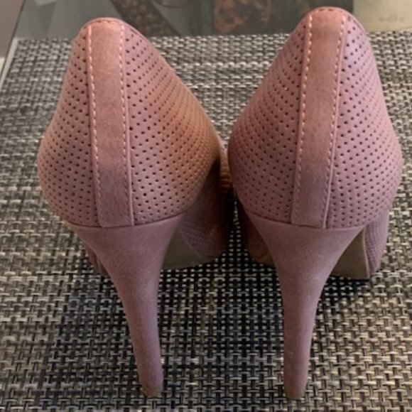 GUESS  Open Toe Heels - Picture 2 of 3